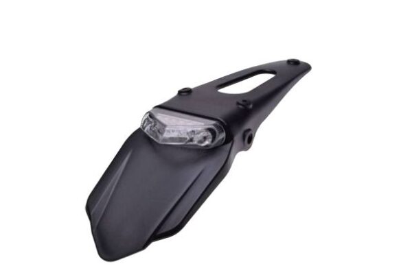 Lampa tył led z błotnikiem e11